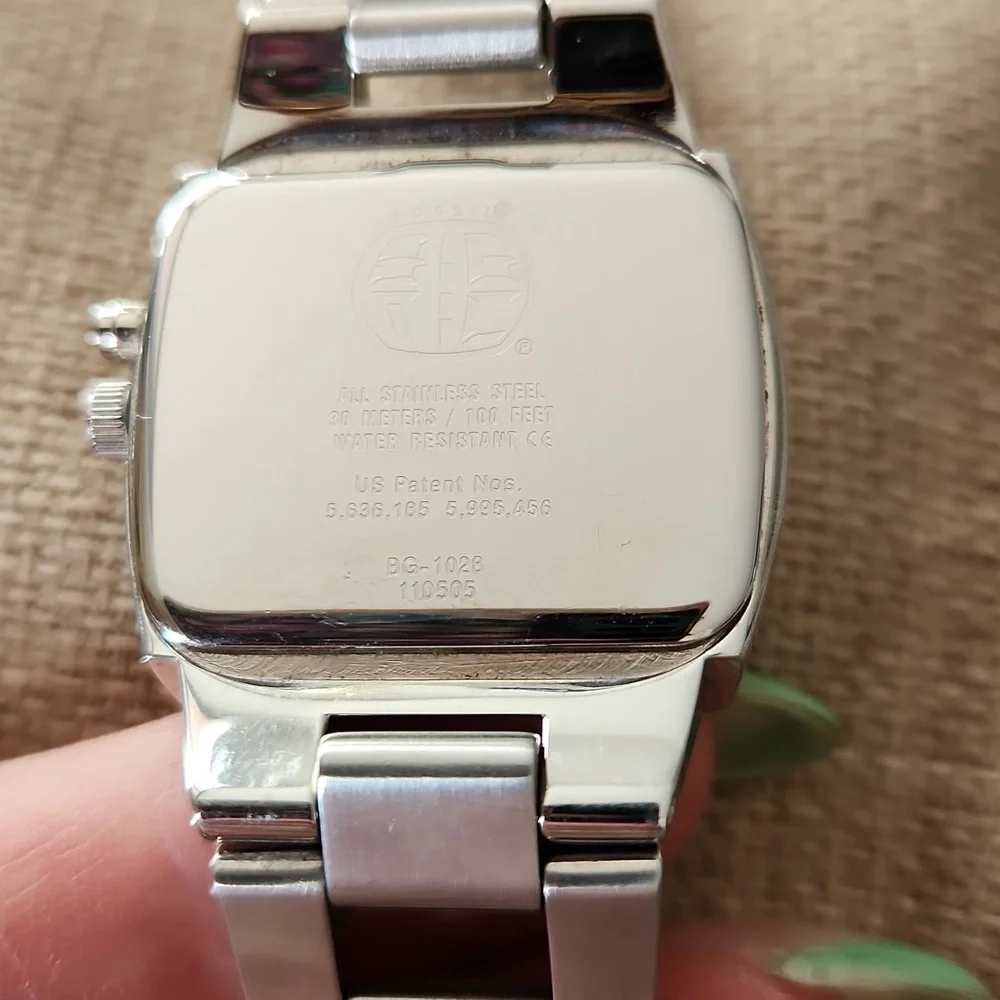 Fossil Big Tic Silver Watch with Heart Design - Picture 4 of 8